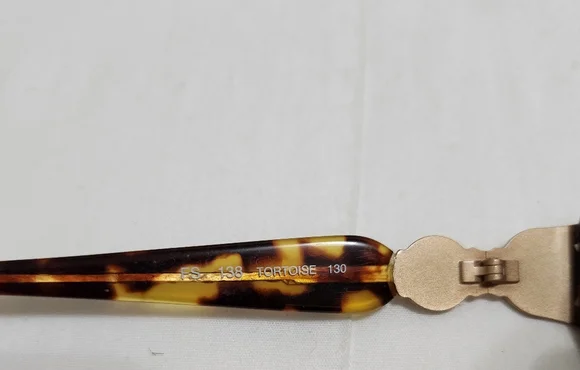 SOLD!!!!!Vintage FENDI  Tortoise Sunglasses with Iconic Logo on Temple - Picture 4 of 10